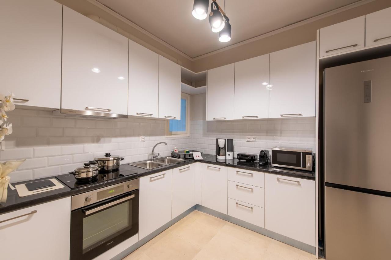 Medluxe Luxury Apartment ! Атина Екстериор снимка