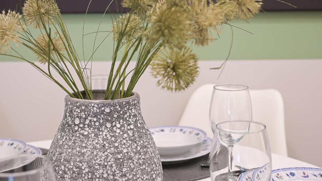 Medluxe Luxury Apartment ! Атина Екстериор снимка